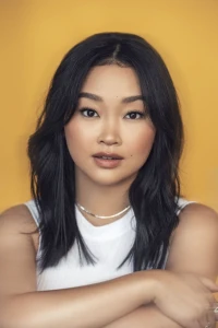 Photo of Lana Condor