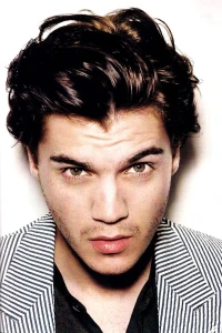 Photo of Emile Hirsch