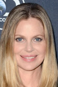 Photo of Kristin Bauer