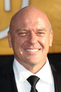 Photo of Dean Norris