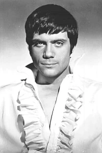 Photo of Oliver Reed