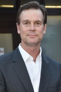 Photo of Peter Krause