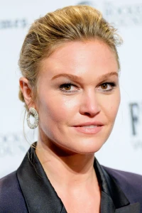 Photo of Julia Stiles