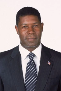 Photo of Dennis Haysbert