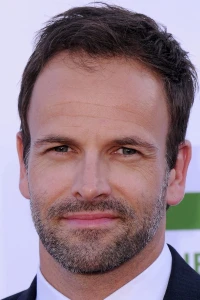 Photo of Jonny Lee Miller