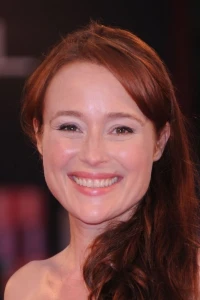 Photo of Jennifer Ehle