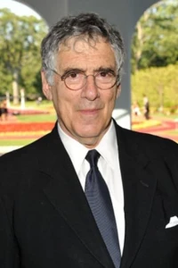 Photo of Elliott Gould