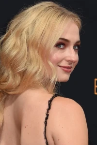 Photo of Sophie Turner