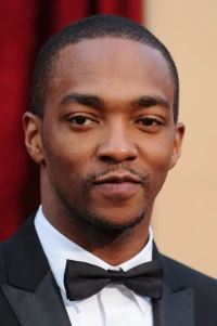 Photo of Anthony Mackie