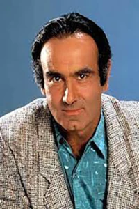 Photo of Dan Hedaya
