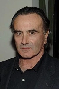 Photo of Dan Hedaya