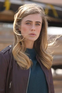 Photo of Melissa Roxburgh