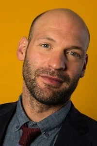Photo of Corey Stoll