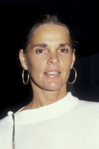 Photo of Ali MacGraw