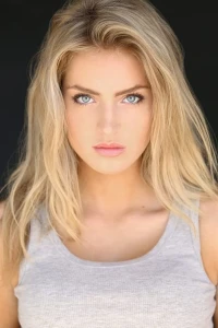 Photo of Saxon Sharbino