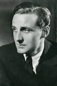 Photo of Patrick Macnee