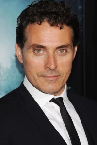 Photo of Rufus Sewell