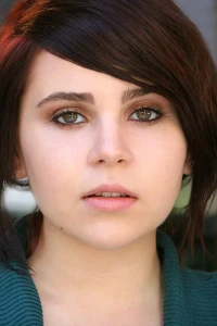 Photo of Mae Whitman