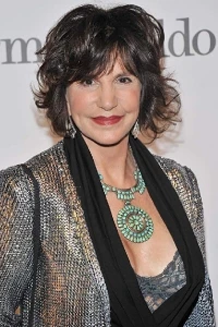 Photo of Mercedes Ruehl