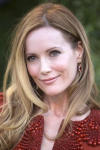 Photo of Leslie Mann