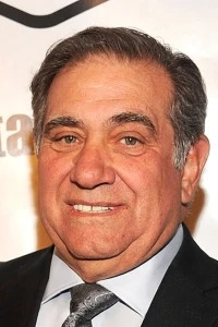 Photo of Dan Lauria