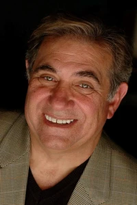 Photo of Dan Lauria