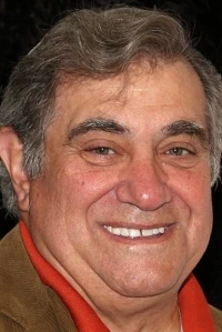 Photo of Dan Lauria
