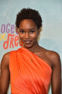 Photo of Damaris Lewis