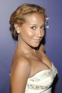 Foto de Adrienne Bailon-Houghton