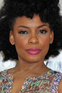 Photo of Aunjanue Ellis-Taylor