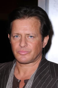 Foto de Costas Mandylor